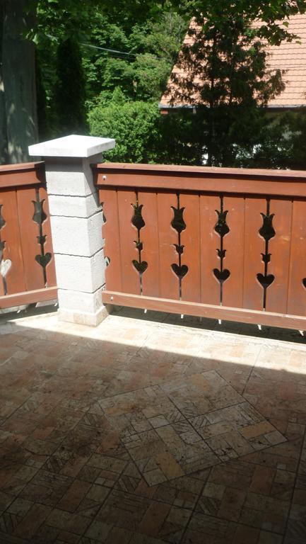 Balatonszemesi Nyaralohaz Villa Rom bilde